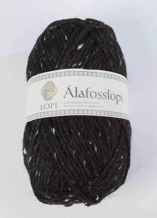 Photo of Yarn in Black Tweed from Lopi-Alafosslopi