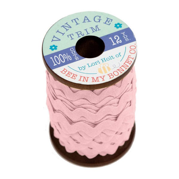 Photo of Lori Holt Trims in Frosting from Bee In My Bonnet - 3/8" Ric Rac