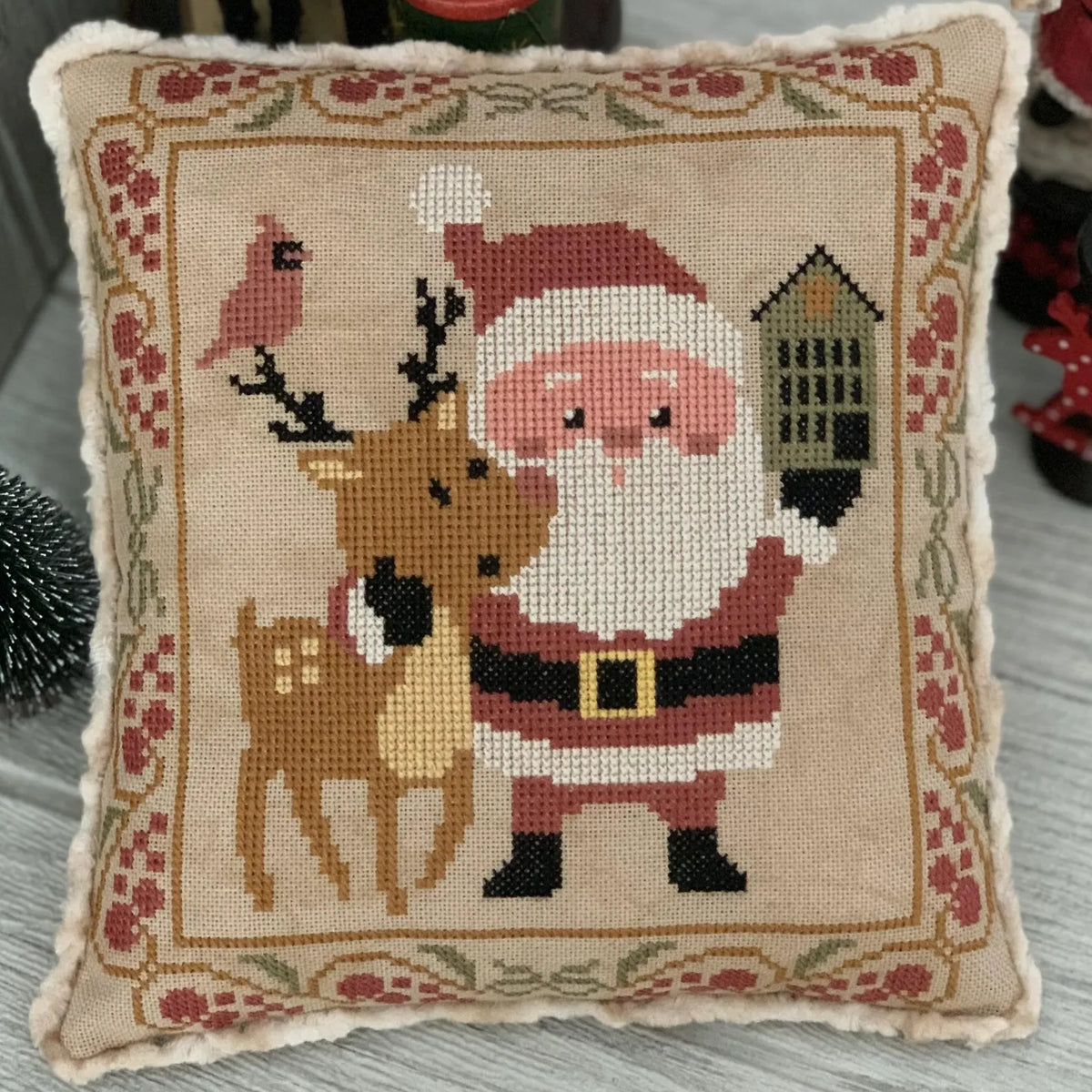 Twin Peak Primitives - Christmas Hug Pattern – Humble Stitch